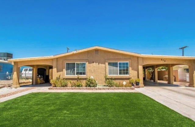 SECURE FAMILY HOME/VACATION/WORK SPACE ECT.