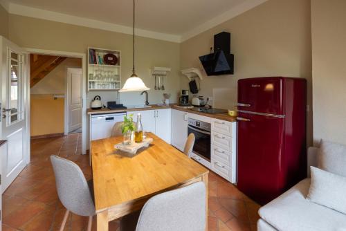 SeeZauber- gemütliche Ferienwohnung, Privatparkplatz, Cospudener See