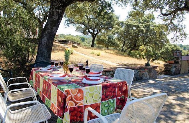Self catering Cortijo de Camama for 8 people