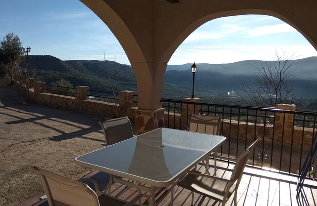 Self catering El Mirador del Segura for 4 people