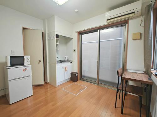 Senju 102, Restful Tokyo Studio