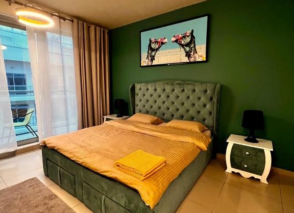 Serenading Sea View Escape Home