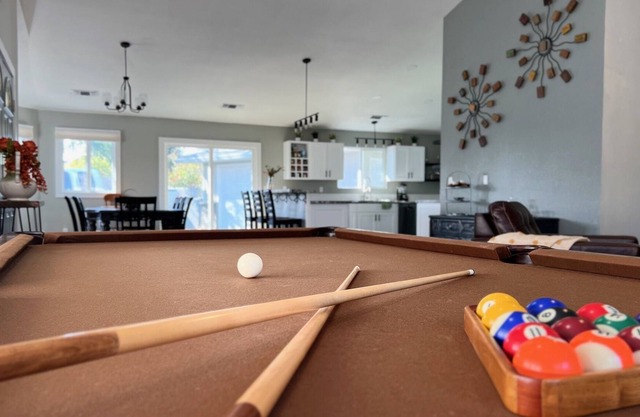 Serene Getaway with access to tennis and fitness club