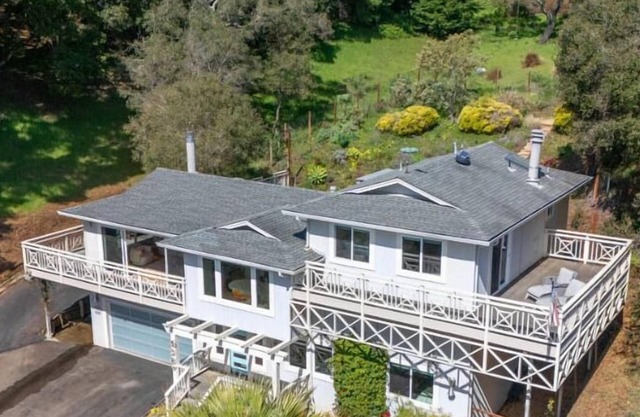 Serene Mountain Home with Ocean View!