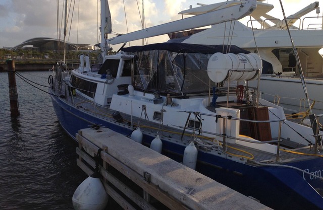 Serenity Boatel, Master cabin in San Juan