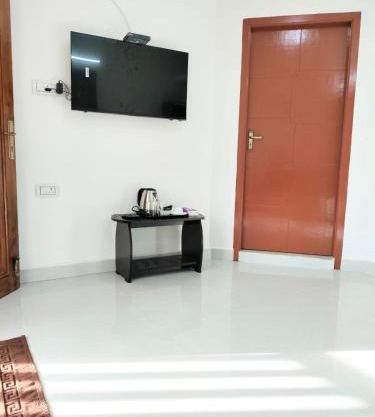 Serenity Heights Cosy 1BHK!