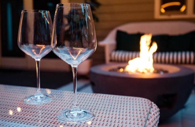 Serenity in the City-3 BR Retreat in Minneapolis; Very Close to 50th & France!