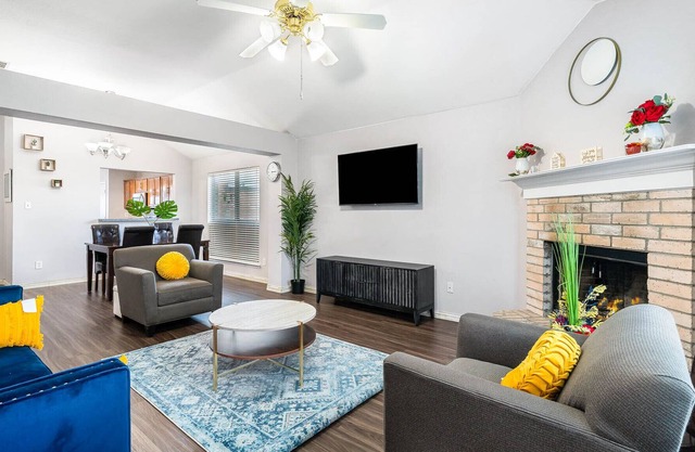 Serenity Palace Near MC Hosp| I-20| I-35