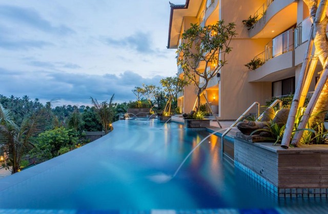 SereS Springs Resort & Spa, Singakerta