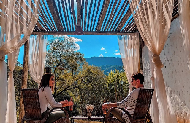 Serra a vista chalés