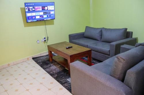 Shalkan airbnb along Moi Southlake Road.