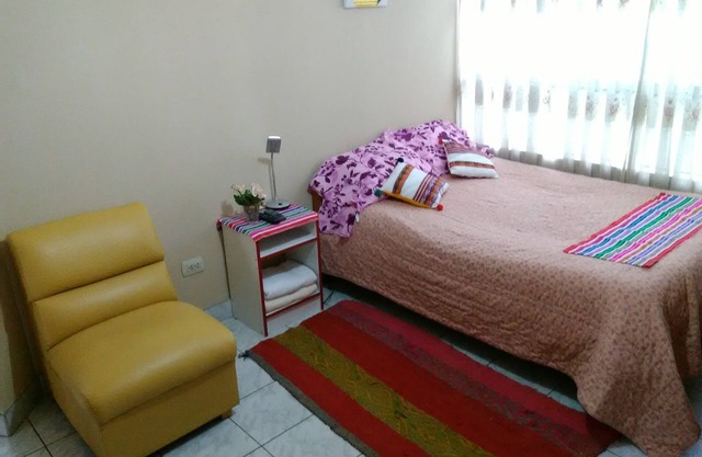 SHANELL HOUSE no hay sitio bajo el cielo mas dulce que el hogar
