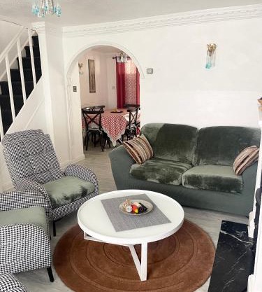 Shepherds House - Spacious 4 bedroom