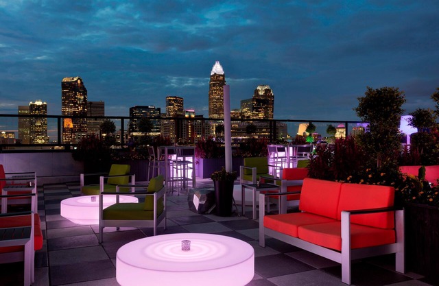 Sheraton Charlotte Hotel