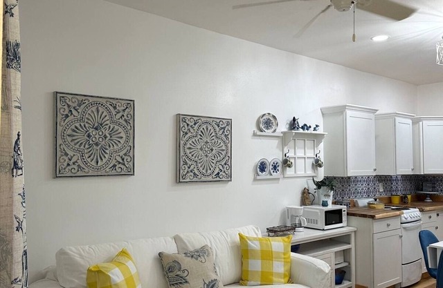 SHL- Cornflower Blues Cottage