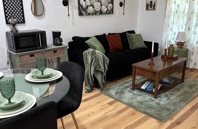 SHL- Sage Brush Cottage