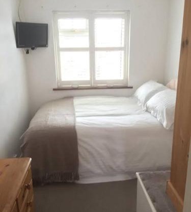 Shlok guest house