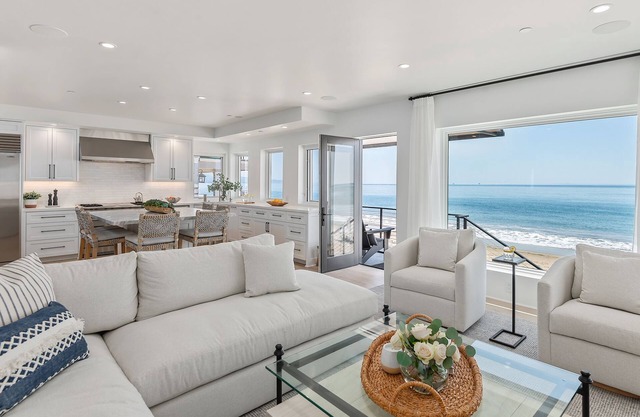 Shore Bet at Miramar Beach