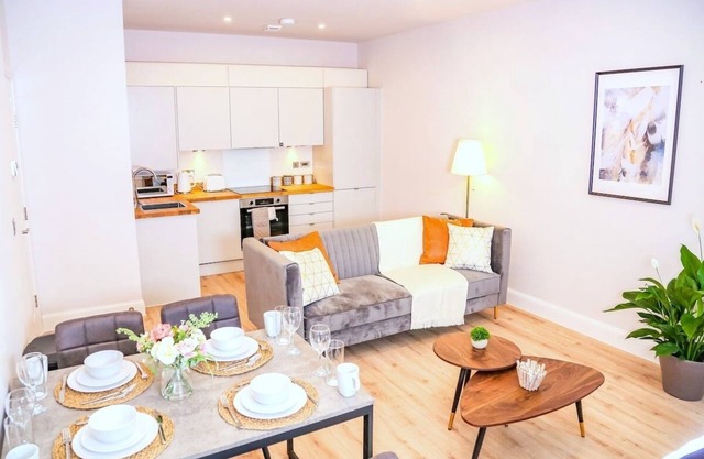 Shrewsbury Modern 1 Bedroom Apartment By Bevolve