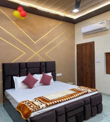 Shri Sanwariya Dham Near By Mathura Junction Railway Station