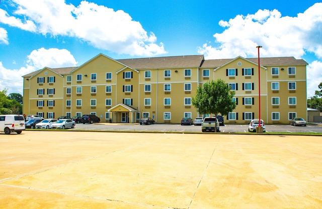 Siegel Select Alexandria