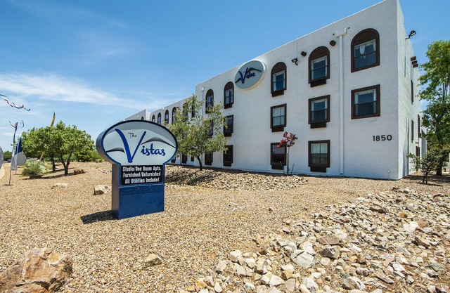 Sierra Vista 1bd Queen Economy