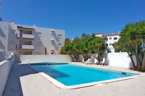 Silence Ground-floor and Pool