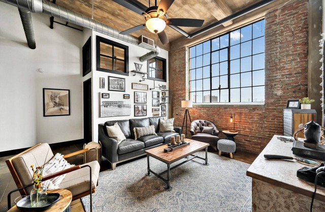 Silo District Vintage Warehouse Loft- Waco