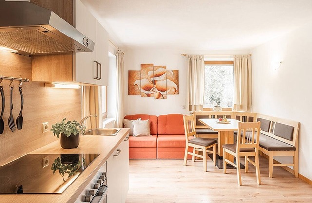 Silva Klausberg Holiday Apartments with Mountain View, Wi-Fi, Garden, Terrace & Balcony