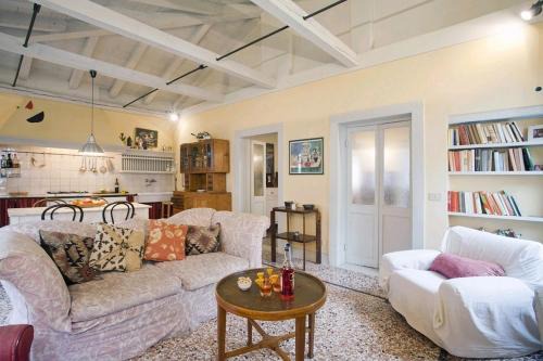 Simeone I - LOCAPPART