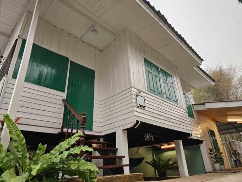 Simple Home บ้าน-บะ-ดาย