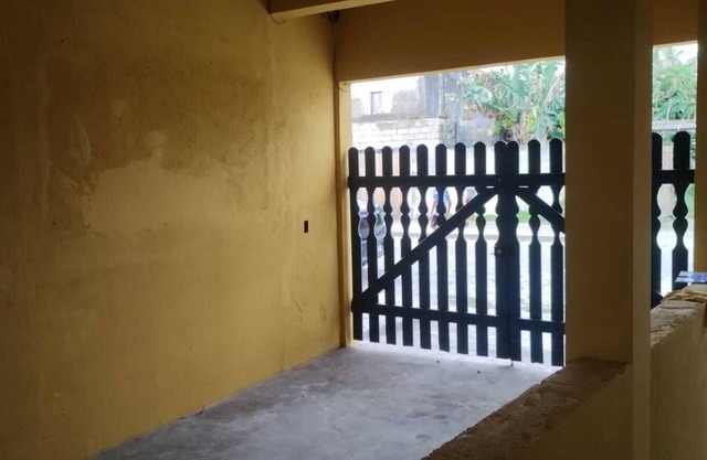 Simple house 5 km from the beach in Itanhaém – affordable and functional