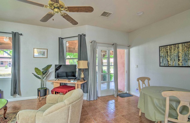 Single-Story Eloy Apartment w/Patio Space!