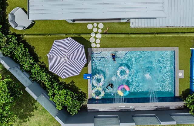 Sirius- heated pool, table tennis