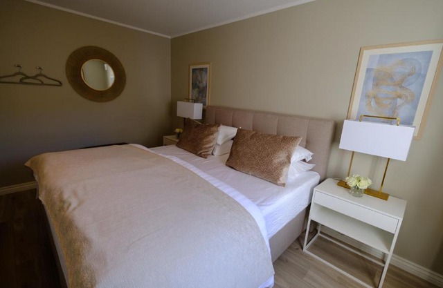 Sjøgata Gjestehus No1