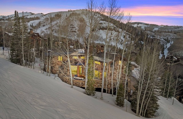 Ski-In Ski-Out Deer Valley Luxury Chalet, Hot Tub, Views, Fireplaces, Luxe Mountain Style