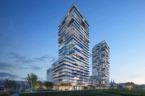 Sky Tower II - Modern Stay with Panoramic Views