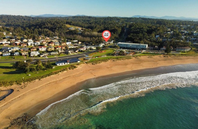 Skyes Beach House Malua Bay - Upstairs