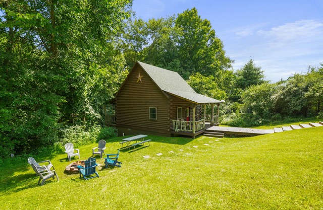 Sleepy Hollow Cabin | Hocking Hills