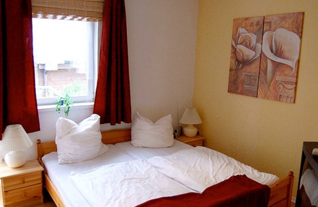 Small apartment - near Warnemünde: Ferienwohnung Mecklenburg