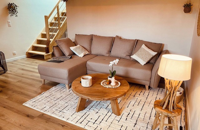 Small country house overlooking the valley, close to hiking trails