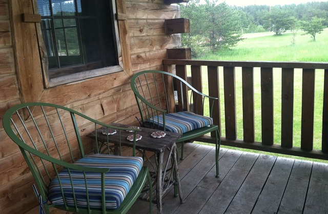 Small Rustic cabin at the Black Lantern Resort