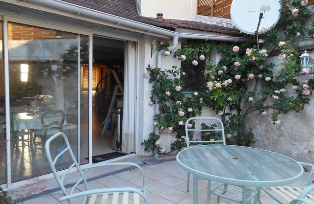 Small town house near the Loire Chateaux