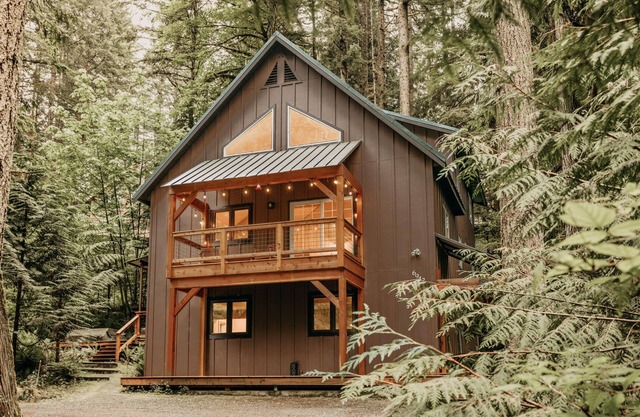 Snowline Cabin #69 - Upscale - Hot Tub - WiFi