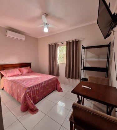 SOBRADO - 5 quartos - 4 banheiros - 4 vagas de garagem