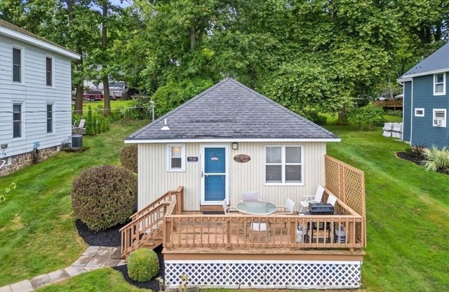 Sodus Bay View Bungalow