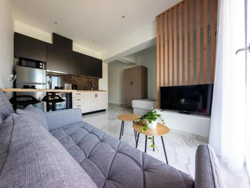 SofElia Elegant Studios