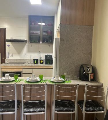 Sol e mar próximo ao Mag