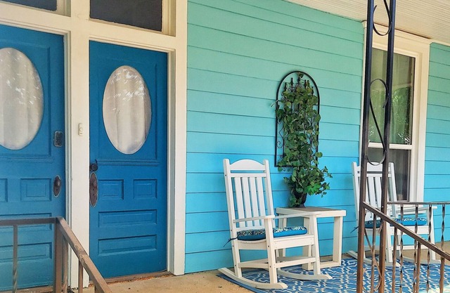 Somewhere In Time near Downtown