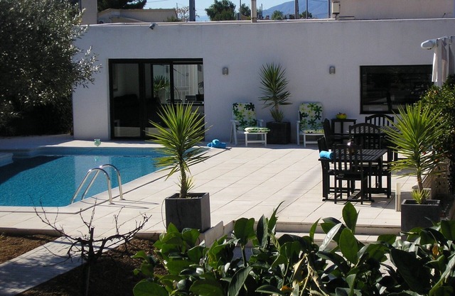 Sophisticated Country Villa, Private Pool, i, Air Con ,Golf